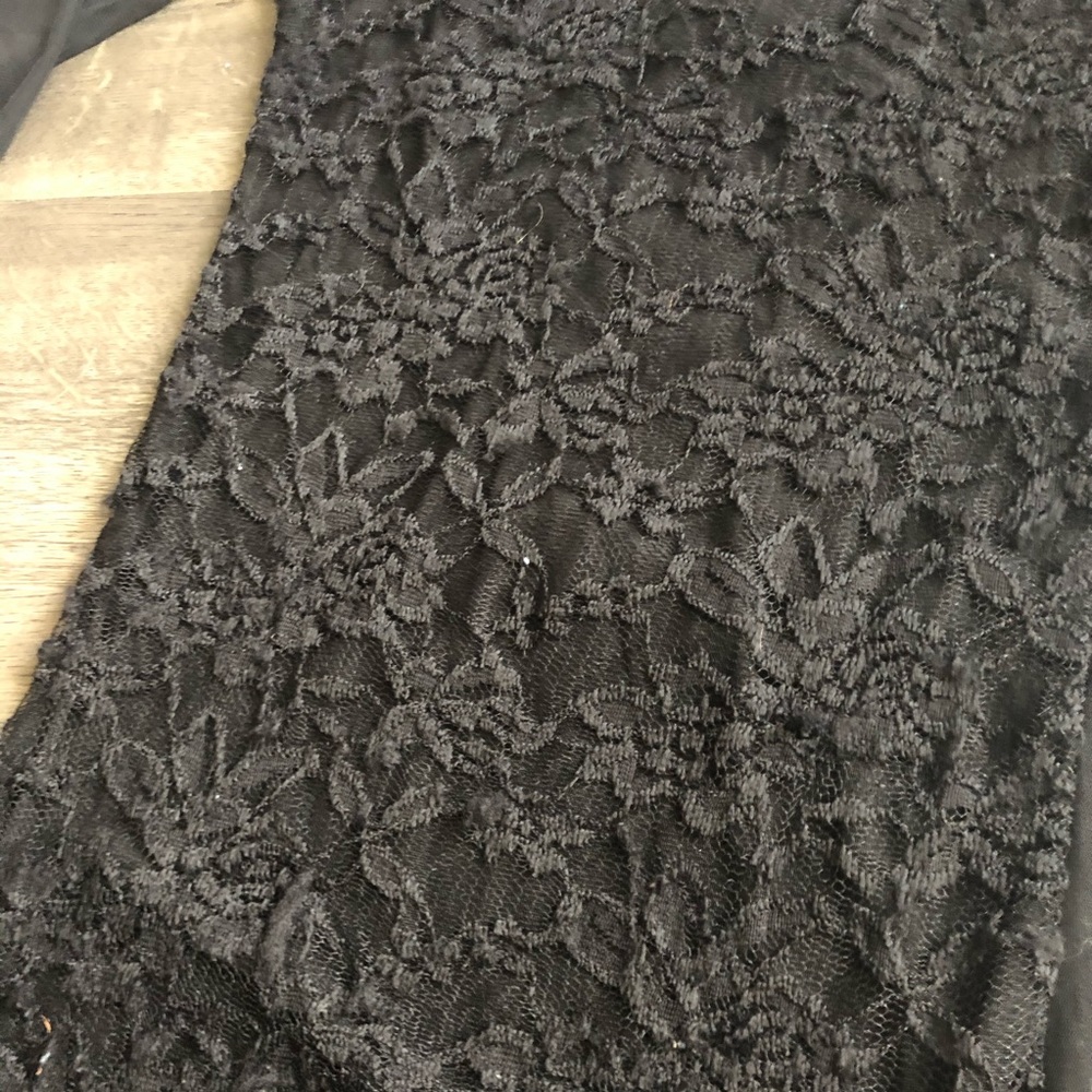 Top - Picture 3 of 5